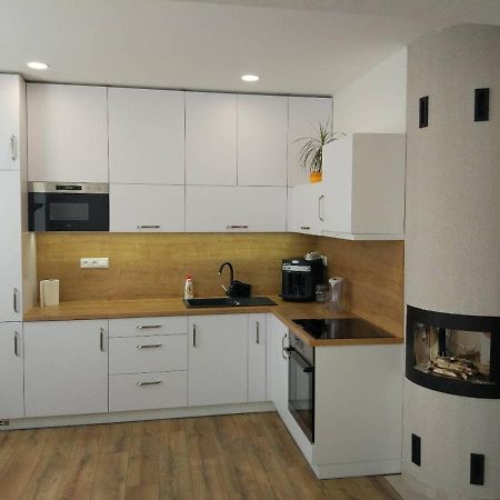 Moderny Apartman S Krbom A Klimatizaciou Пряшів Екстер'єр фото