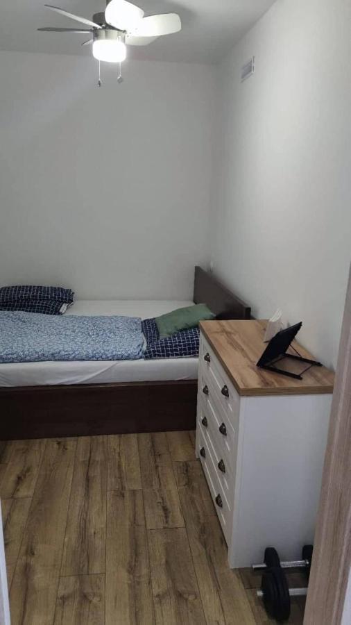 Moderny Apartman S Krbom A Klimatizaciou Пряшів Екстер'єр фото